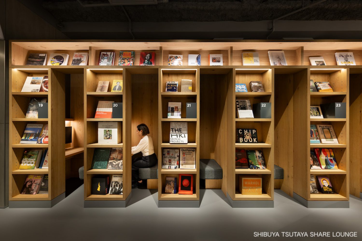 7.“ここ”にいる時間を買う「SHARE LOUNGE」
